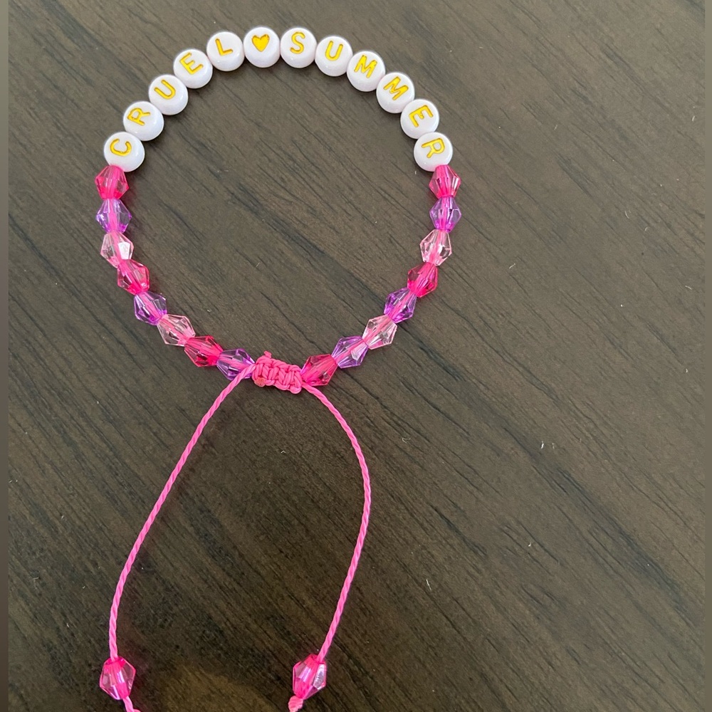 💗Cruel Summer bracelet💗